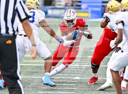 Thumbnail 1 in Chaminade-Madonna vs. Cardinal Newman (FHSAA 1A Final) photogallery.