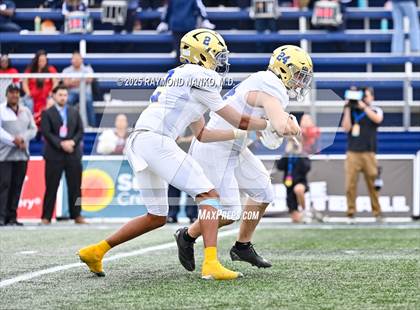 Thumbnail 3 in Chaminade-Madonna vs. Cardinal Newman (FHSAA 1A Final) photogallery.