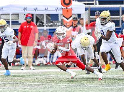 Thumbnail 2 in Chaminade-Madonna vs. Cardinal Newman (FHSAA 1A Final) photogallery.