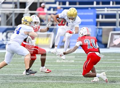 Thumbnail 1 in Chaminade-Madonna vs. Cardinal Newman (FHSAA 1A Final) photogallery.