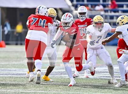 Thumbnail 2 in Chaminade-Madonna vs. Cardinal Newman (FHSAA 1A Final) photogallery.