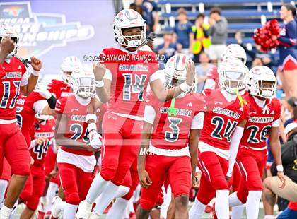 Thumbnail 2 in Chaminade-Madonna vs. Cardinal Newman (FHSAA 1A Final) photogallery.
