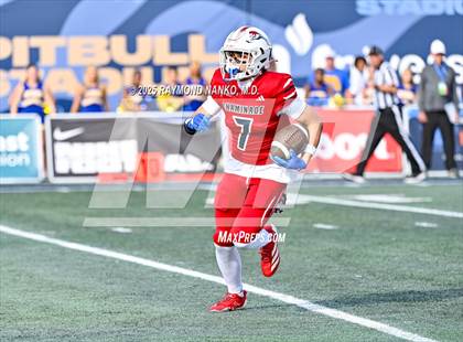 Thumbnail 1 in Chaminade-Madonna vs. Cardinal Newman (FHSAA 1A Final) photogallery.