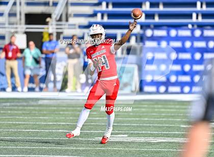 Thumbnail 2 in Chaminade-Madonna vs. Cardinal Newman (FHSAA 1A Final) photogallery.