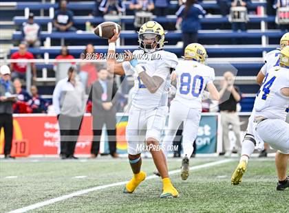 Thumbnail 1 in Chaminade-Madonna vs. Cardinal Newman (FHSAA 1A Final) photogallery.