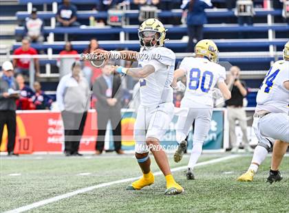 Thumbnail 3 in Chaminade-Madonna vs. Cardinal Newman (FHSAA 1A Final) photogallery.