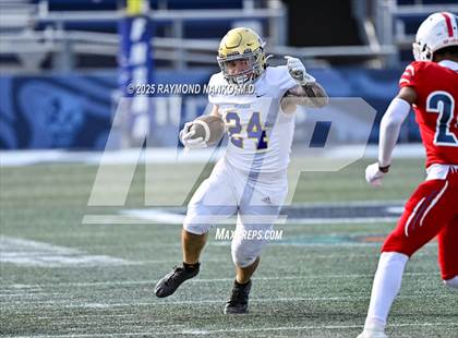 Thumbnail 1 in Chaminade-Madonna vs. Cardinal Newman (FHSAA 1A Final) photogallery.