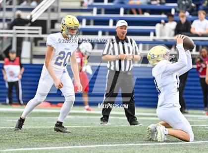 Thumbnail 1 in Chaminade-Madonna vs. Cardinal Newman (FHSAA 1A Final) photogallery.