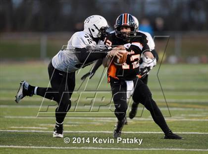 Thumbnail 1 in Xavier vs. Shelton (CIAC Class LL-Small Final) photogallery.