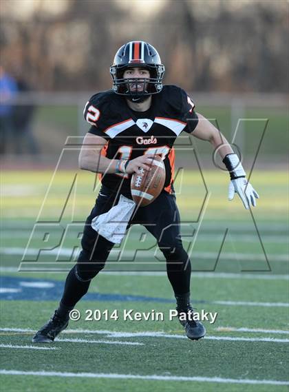 Thumbnail 2 in Xavier vs. Shelton (CIAC Class LL-Small Final) photogallery.