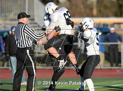 Thumbnail 2 in Xavier vs. Shelton (CIAC Class LL-Small Final) photogallery.