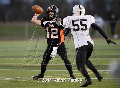 Thumbnail 2 in Xavier vs. Shelton (CIAC Class LL-Small Final) photogallery.