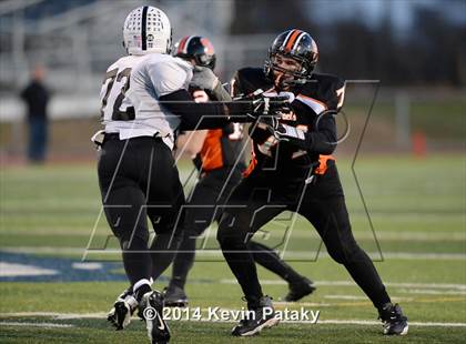 Thumbnail 1 in Xavier vs. Shelton (CIAC Class LL-Small Final) photogallery.