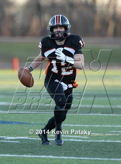 Thumbnail 1 in Xavier vs. Shelton (CIAC Class LL-Small Final) photogallery.