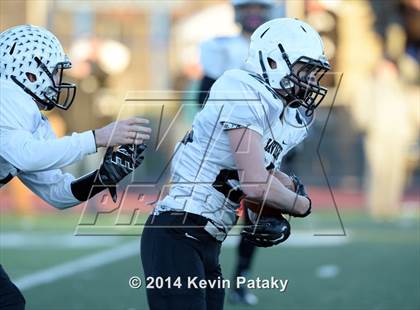 Thumbnail 3 in Xavier vs. Shelton (CIAC Class LL-Small Final) photogallery.
