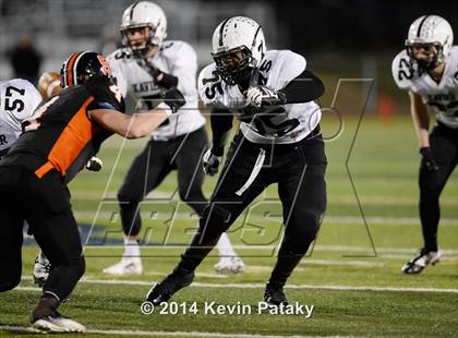 Thumbnail 3 in Xavier vs. Shelton (CIAC Class LL-Small Final) photogallery.