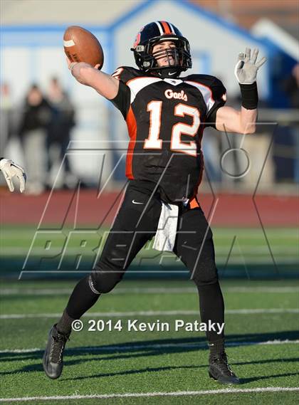 Thumbnail 1 in Xavier vs. Shelton (CIAC Class LL-Small Final) photogallery.
