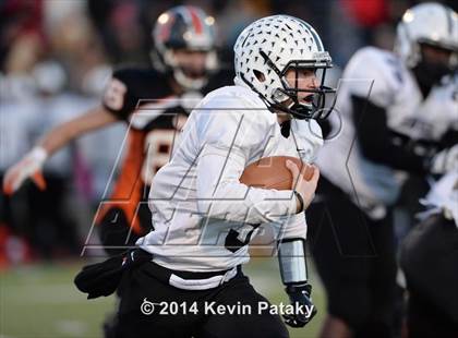 Thumbnail 1 in Xavier vs. Shelton (CIAC Class LL-Small Final) photogallery.