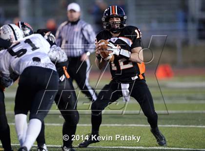 Thumbnail 2 in Xavier vs. Shelton (CIAC Class LL-Small Final) photogallery.
