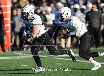 Thumbnail 1 in Xavier vs. Shelton (CIAC Class LL-Small Final) photogallery.