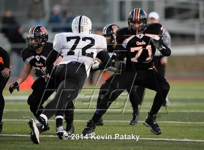 Thumbnail 3 in Xavier vs. Shelton (CIAC Class LL-Small Final) photogallery.
