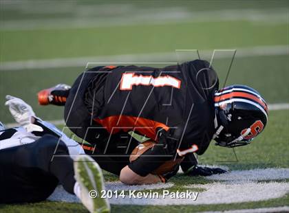 Thumbnail 1 in Xavier vs. Shelton (CIAC Class LL-Small Final) photogallery.