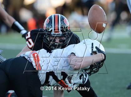 Thumbnail 1 in Xavier vs. Shelton (CIAC Class LL-Small Final) photogallery.