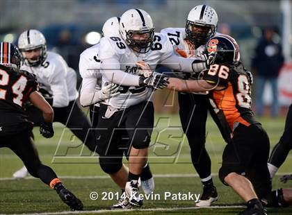 Thumbnail 2 in Xavier vs. Shelton (CIAC Class LL-Small Final) photogallery.