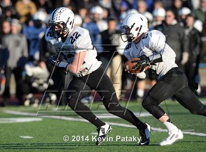 Thumbnail 3 in Xavier vs. Shelton (CIAC Class LL-Small Final) photogallery.