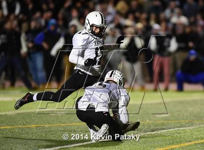 Thumbnail 1 in Xavier vs. Shelton (CIAC Class LL-Small Final) photogallery.