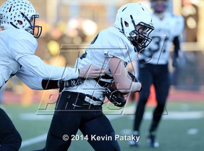 Thumbnail 2 in Xavier vs. Shelton (CIAC Class LL-Small Final) photogallery.