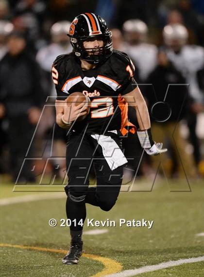 Thumbnail 3 in Xavier vs. Shelton (CIAC Class LL-Small Final) photogallery.
