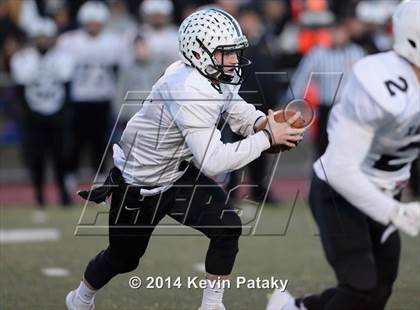 Thumbnail 2 in Xavier vs. Shelton (CIAC Class LL-Small Final) photogallery.