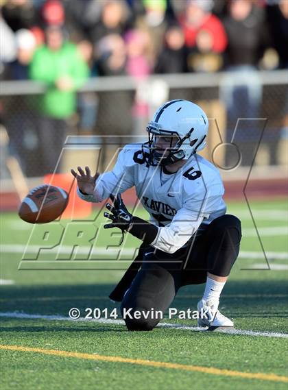 Thumbnail 1 in Xavier vs. Shelton (CIAC Class LL-Small Final) photogallery.