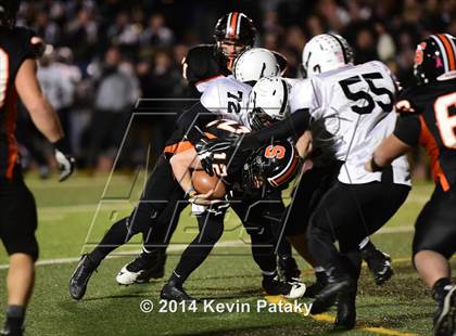 Thumbnail 1 in Xavier vs. Shelton (CIAC Class LL-Small Final) photogallery.