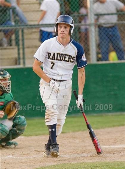 Thumbnail 2 in Hilmar vs. Central Catholic (CIF SJS D5 Final) photogallery.