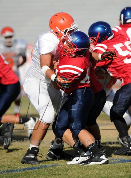Thumbnail 2 in FR: Bishop Gorman @ Liberty photogallery.