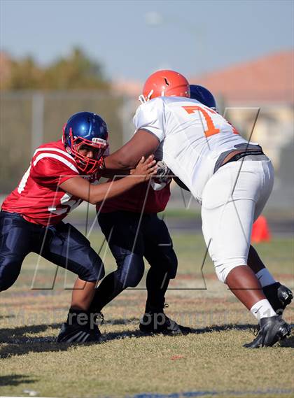 Thumbnail 3 in FR: Bishop Gorman @ Liberty photogallery.