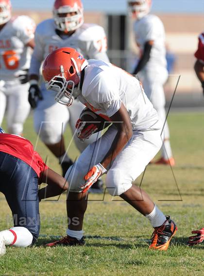 Thumbnail 2 in FR: Bishop Gorman @ Liberty photogallery.
