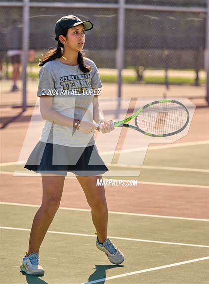 Thumbnail 2 in Fort Bend Kempner @ Galena Park (UIL Tennis 5A Region 3 Bi-District) photogallery.