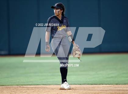 Thumbnail 1 in Iowa Park @ Liberty (UIL 4A Softball Semifinal) photogallery.