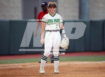 Thumbnail 1 in Iowa Park @ Liberty (UIL 4A Softball Semifinal) photogallery.