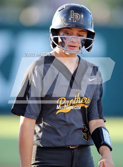 Thumbnail 1 in Iowa Park @ Liberty (UIL 4A Softball Semifinal) photogallery.