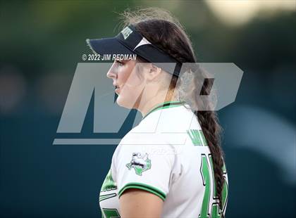 Thumbnail 1 in Iowa Park @ Liberty (UIL 4A Softball Semifinal) photogallery.