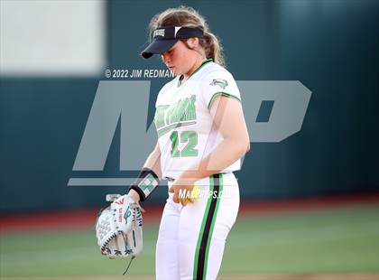 Thumbnail 3 in Iowa Park @ Liberty (UIL 4A Softball Semifinal) photogallery.