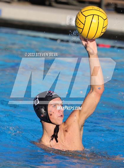 Thumbnail 3 in Rancho Bernardo vs. Vista (CIF D1 State Qualifier) photogallery.