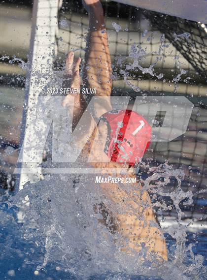 Thumbnail 1 in Rancho Bernardo vs. Vista (CIF D1 State Qualifier) photogallery.