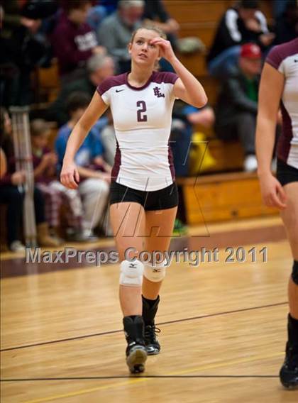 Thumbnail 3 in East Lyme vs. Kennedy (CIAC Class L Second Round) photogallery.