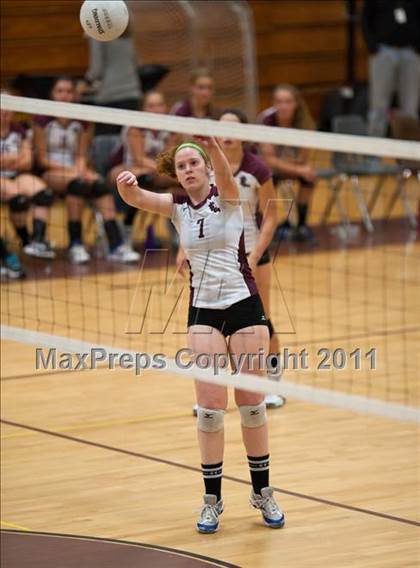 Thumbnail 1 in East Lyme vs. Kennedy (CIAC Class L Second Round) photogallery.