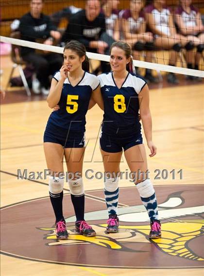 Thumbnail 3 in East Lyme vs. Kennedy (CIAC Class L Second Round) photogallery.